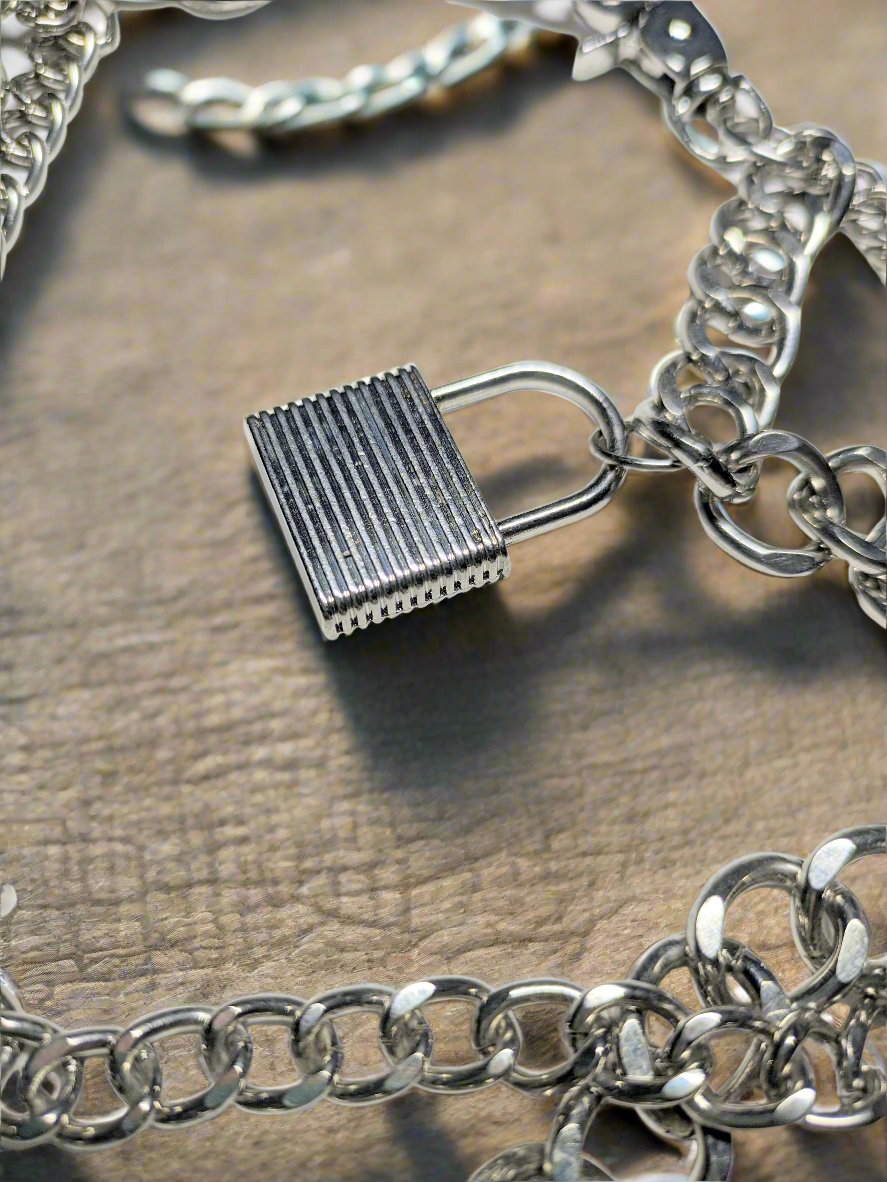๐ Heavy Lock Silver Metal Chains