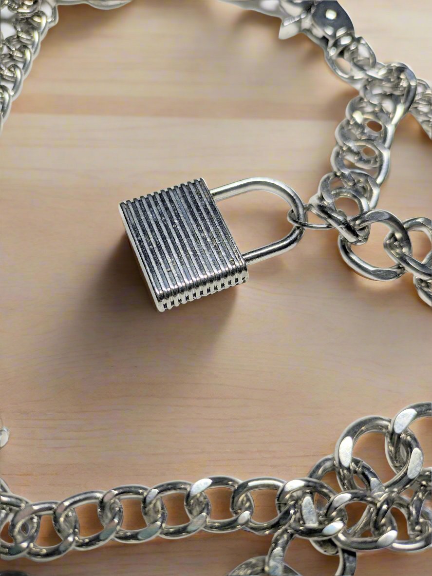 ๐ Heavy Lock Silver Metal Chains