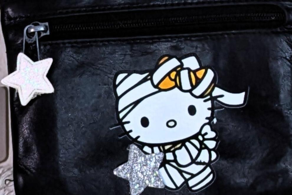 Genuine Leather Wallet with Hello Kitty Halloween Mummy Costume