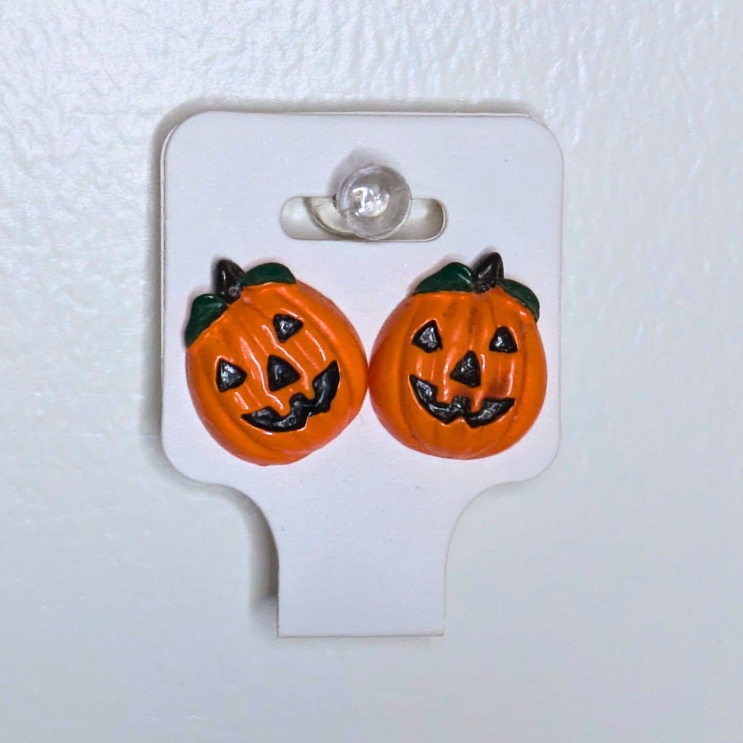 Pumpkin Stud Halloween Earrings 🎃