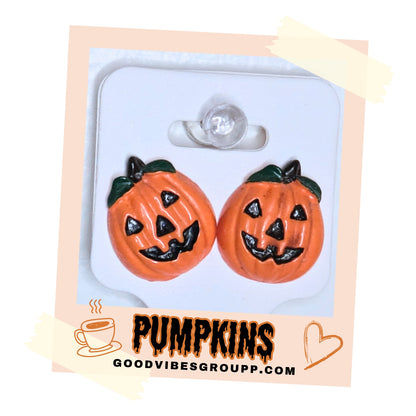 Pumpkin Stud Halloween Earrings 🎃