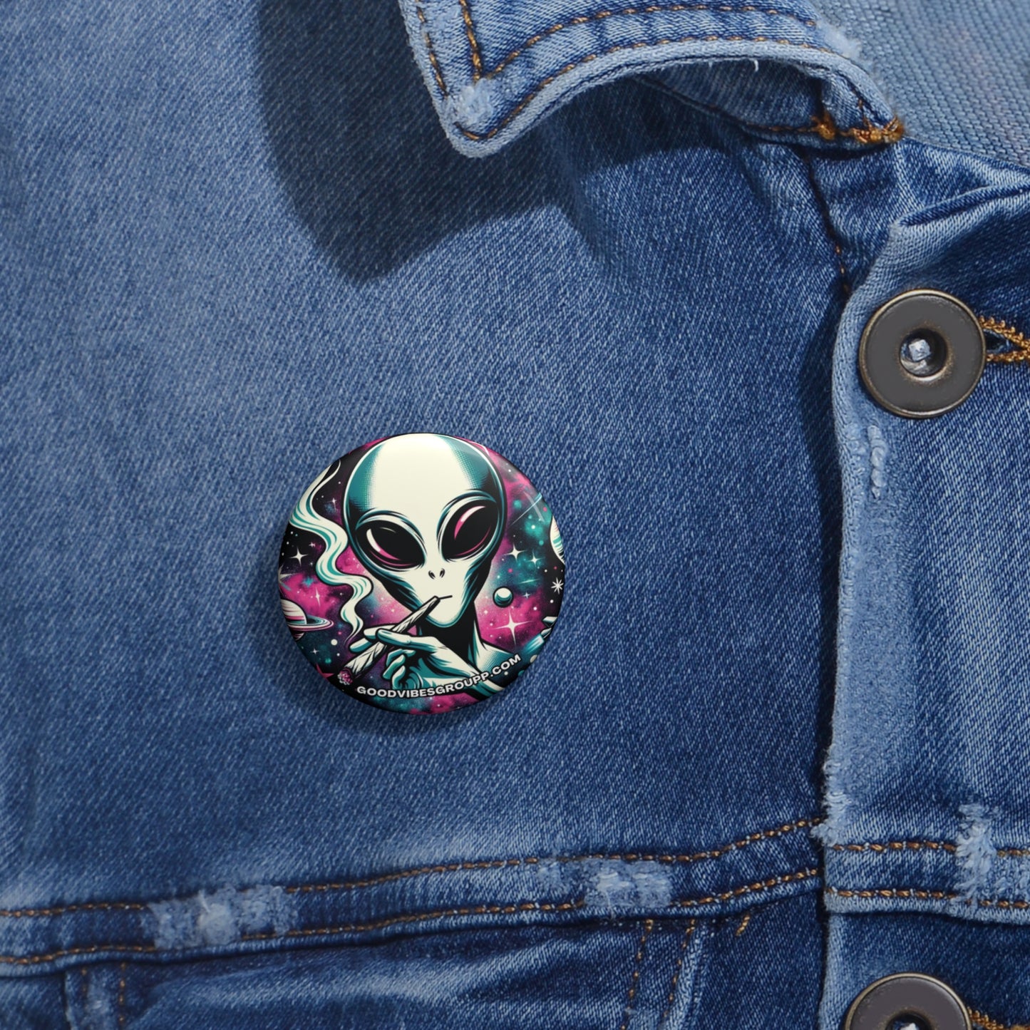 Alien Weed Pin