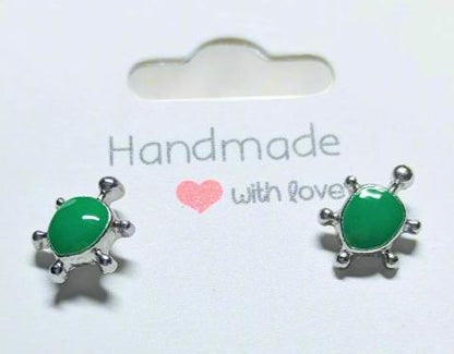 🐢 Cute Green Turtle Stud Earrings