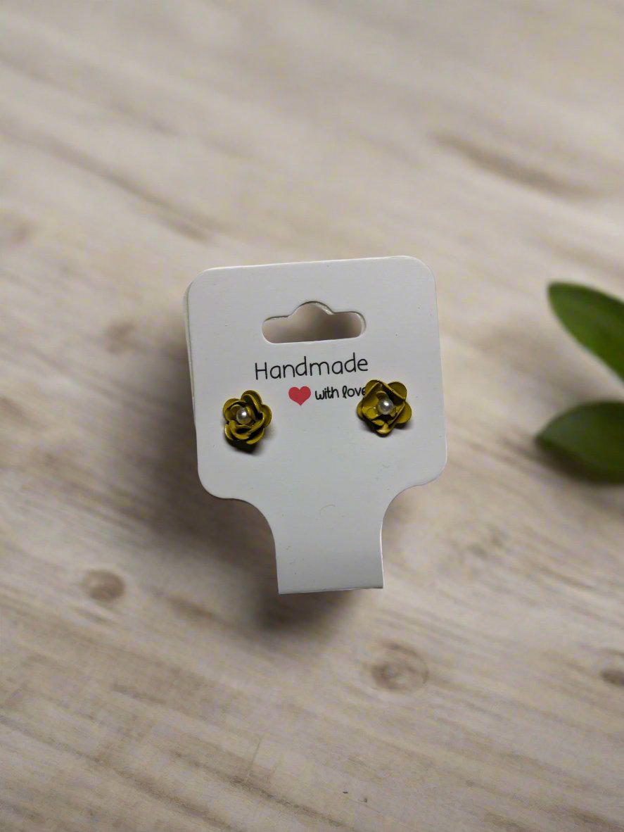 🌼 Yellow Flowers Stud Earrings