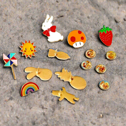 Strawberry Pin